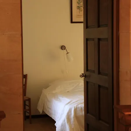 Les Essarts La Maison * Plazac
